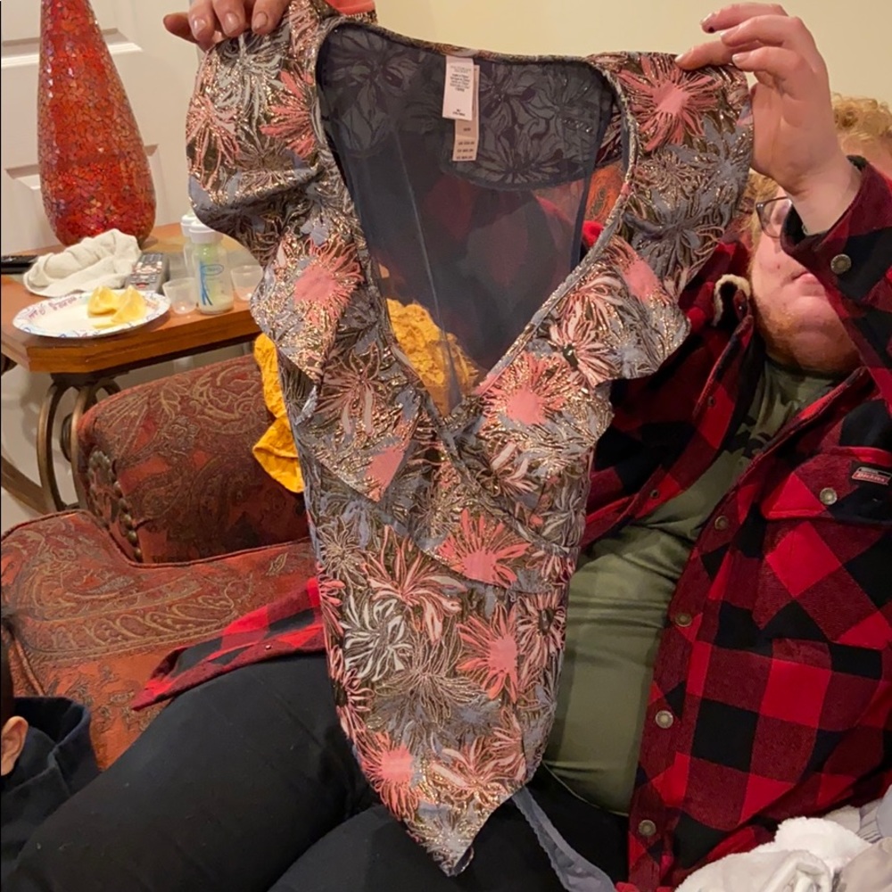 Victoria’s Secret top piece sheer backless